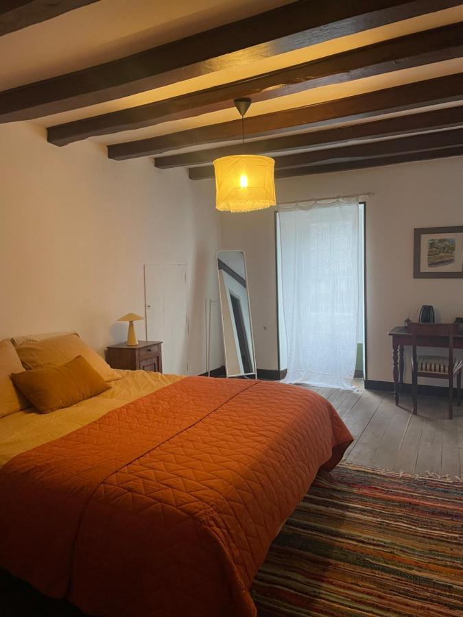 Auberge Du Boisne Villebois-Lavalette Exteriör bild